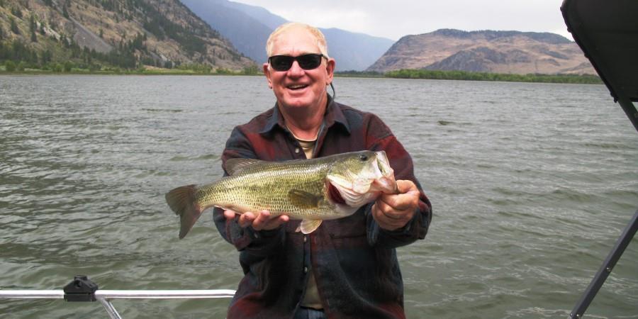 Catching bass at Palmer Lake