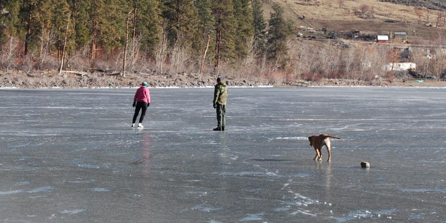 Ice skating at the Lodge at Palmer Lake